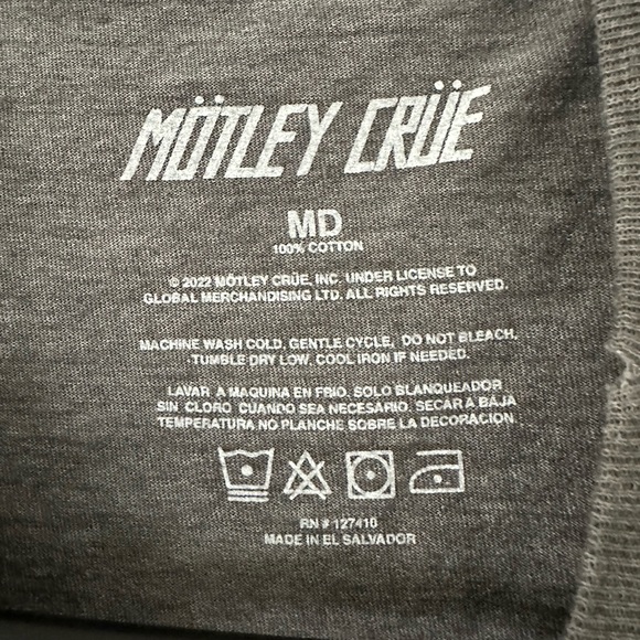 Motley Crue T-shirt - Picture 2 of 2